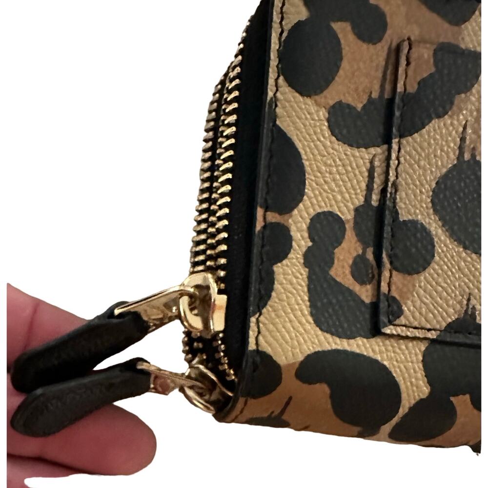 Coach - Double Zip Phone Wallet In Wild Beast Print Leather -NWT - Picture 8 of 10